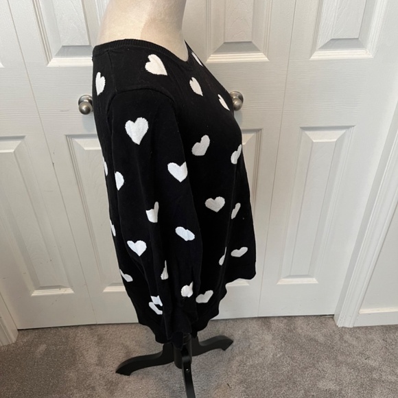 Adrianna Papell size L heart sweater - Picture 7 of 10